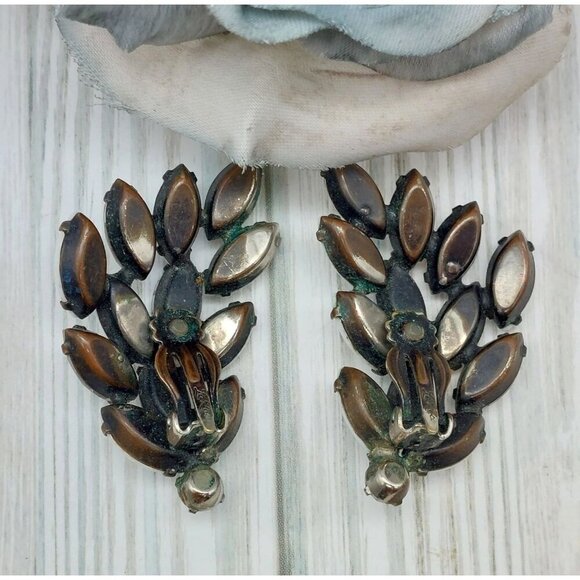 La Roco VINTAGE Milk Glass & AB Navette Crystal Clip On Earrings Large Climbers - Picture 3 of 10